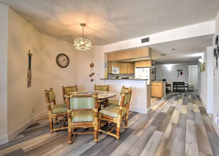 Pool Access & Views: Indian Shores