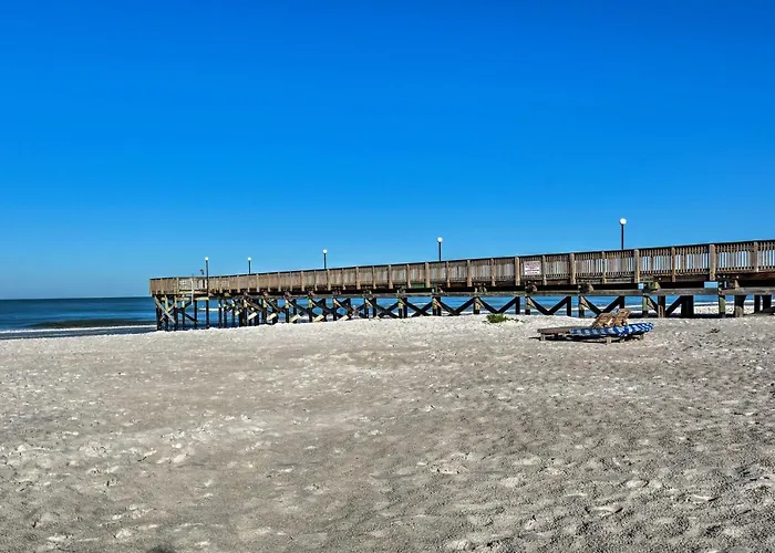 Pool Access & Views: Indian Shores * Clearwater Beach